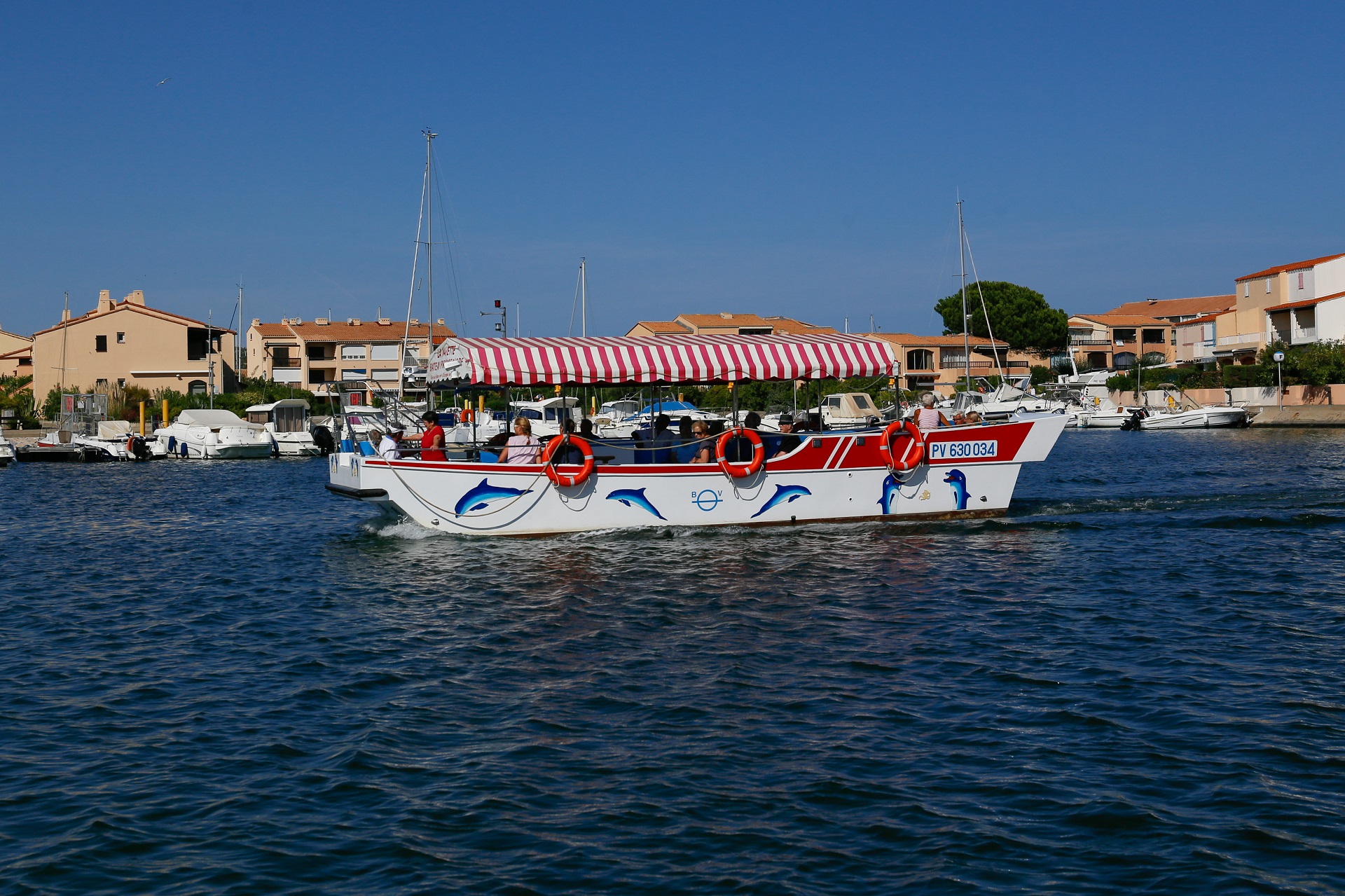 Bateau la Navette de Saint-Cyprien
