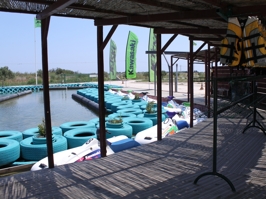 Circuit jet-ski