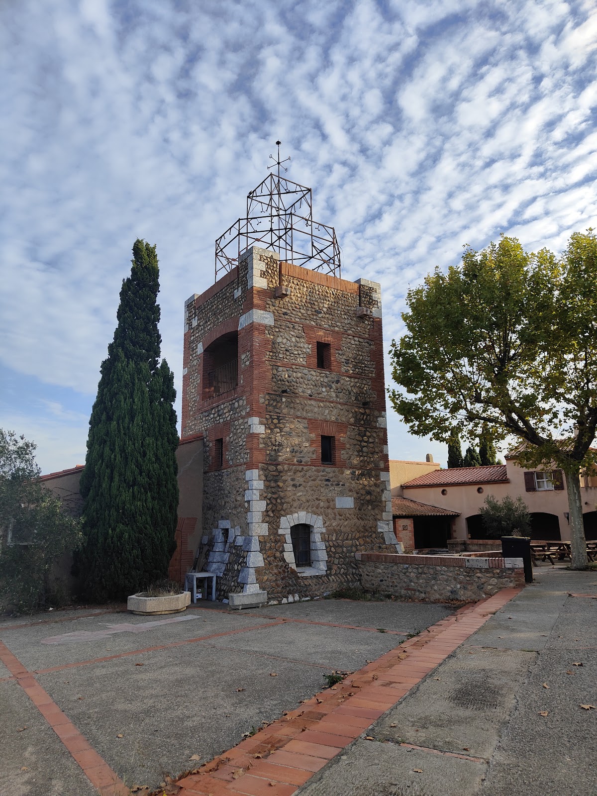 Tour du Village Catalan