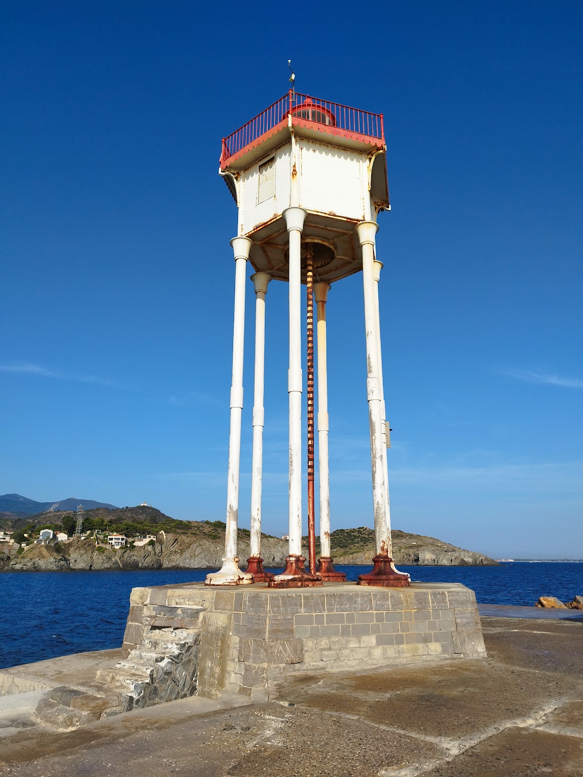 Phare de la jetée port vendres