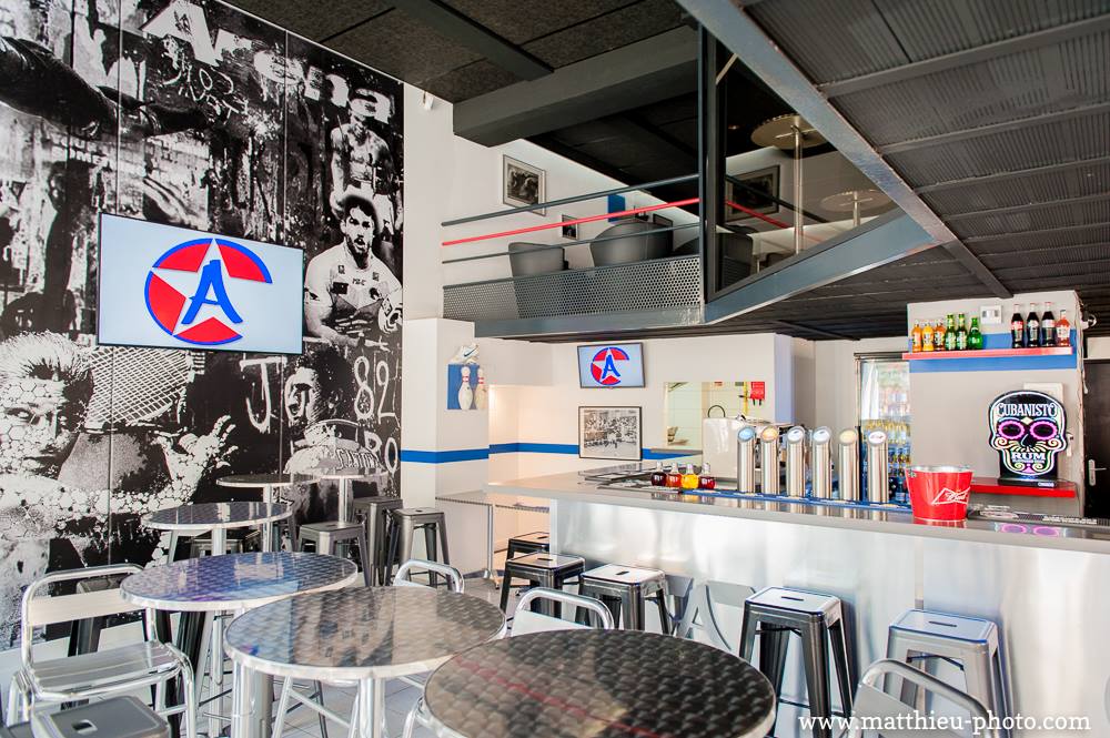 Arena Bar