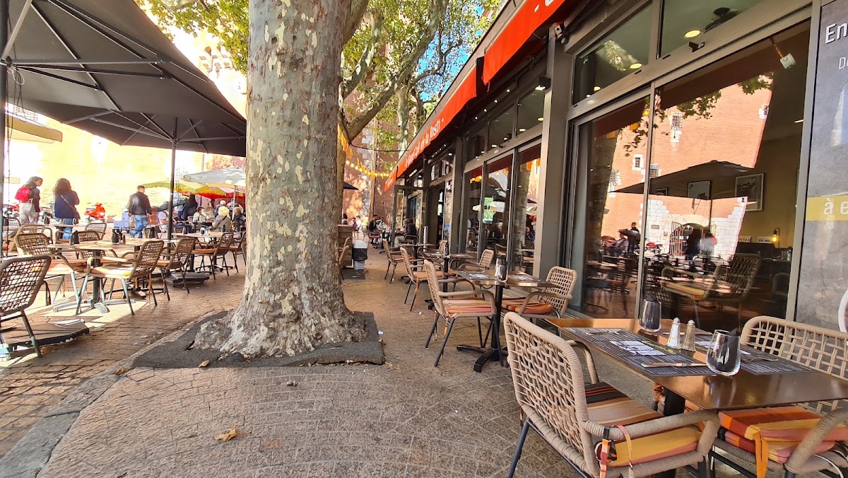 Le Grand Café de la Poste