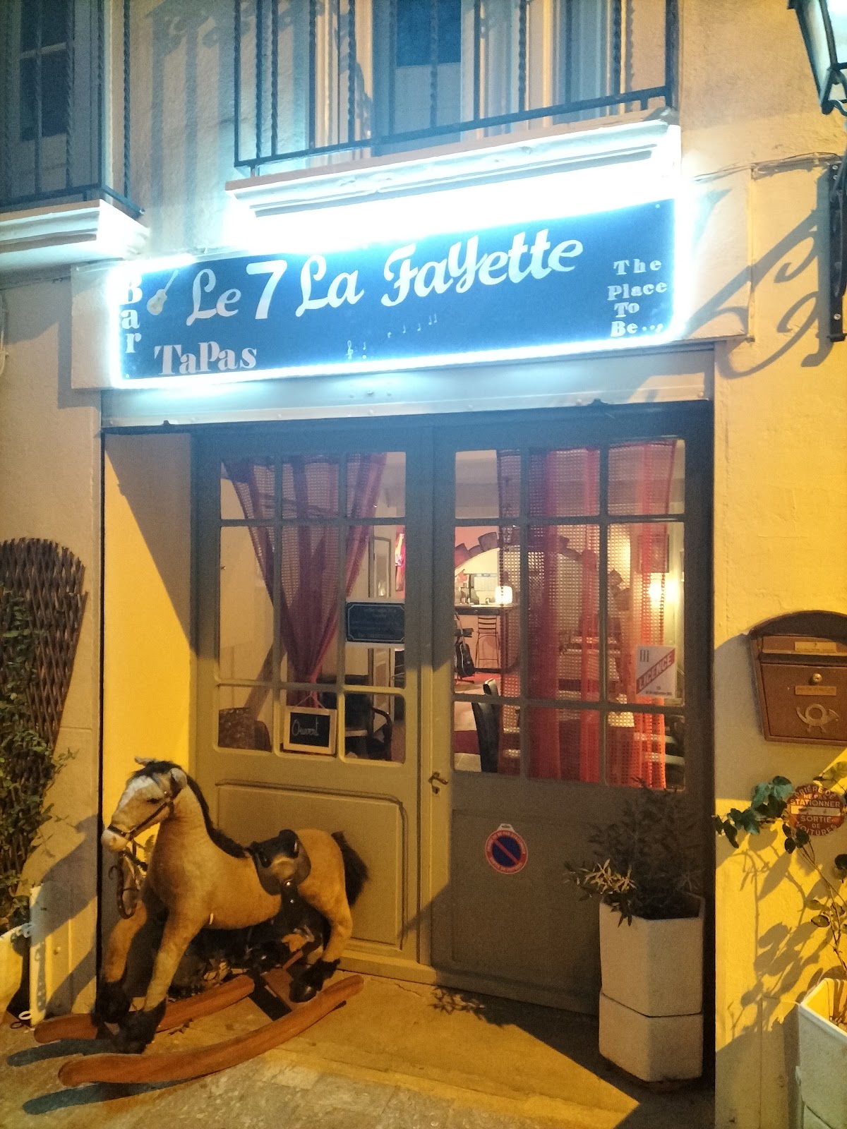 Le 7 La Fayette