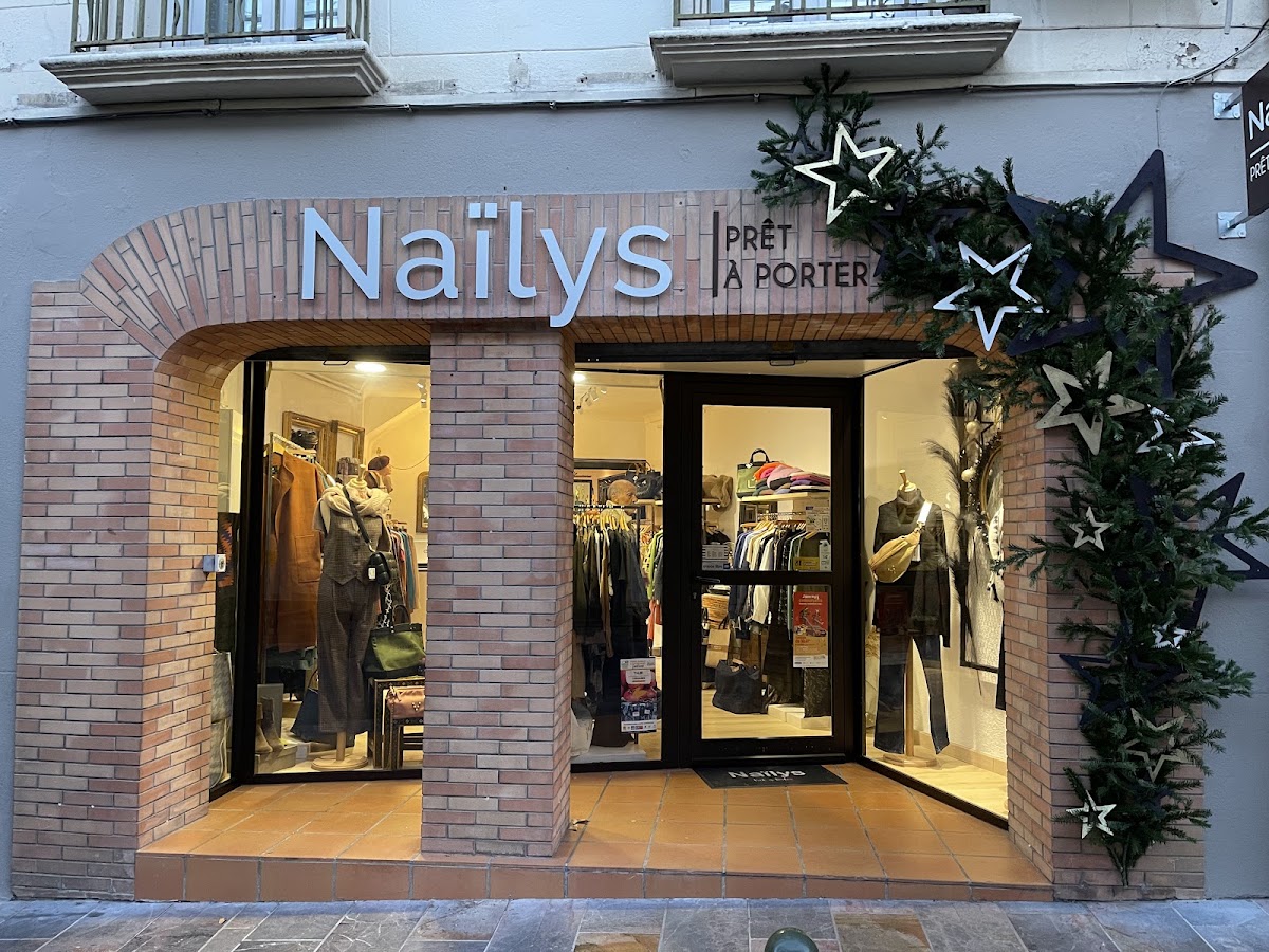 NAÏLYS