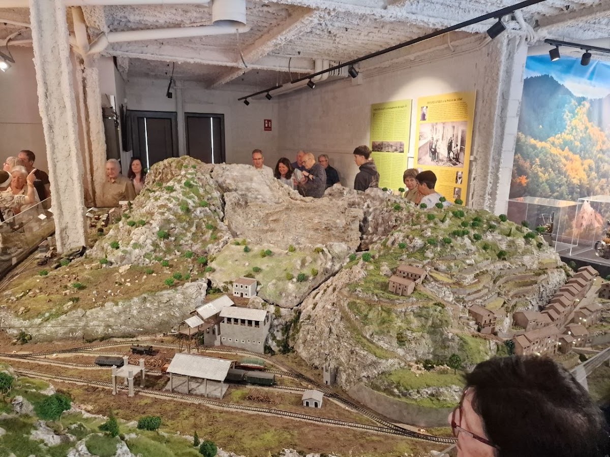 Exposició Gaudí a la Vall de Lillet