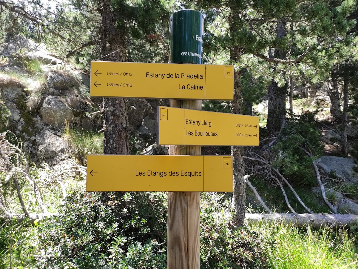 Estanys dels Esquits