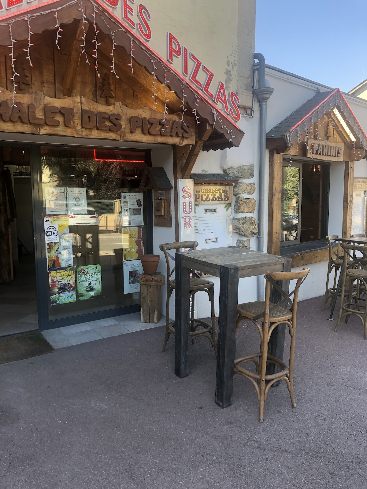 Le Chalet Des Pizza