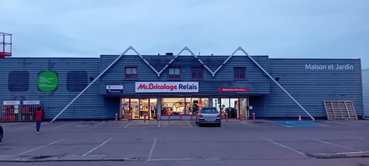 Mr.Bricolage Relais Ille Sur Têt