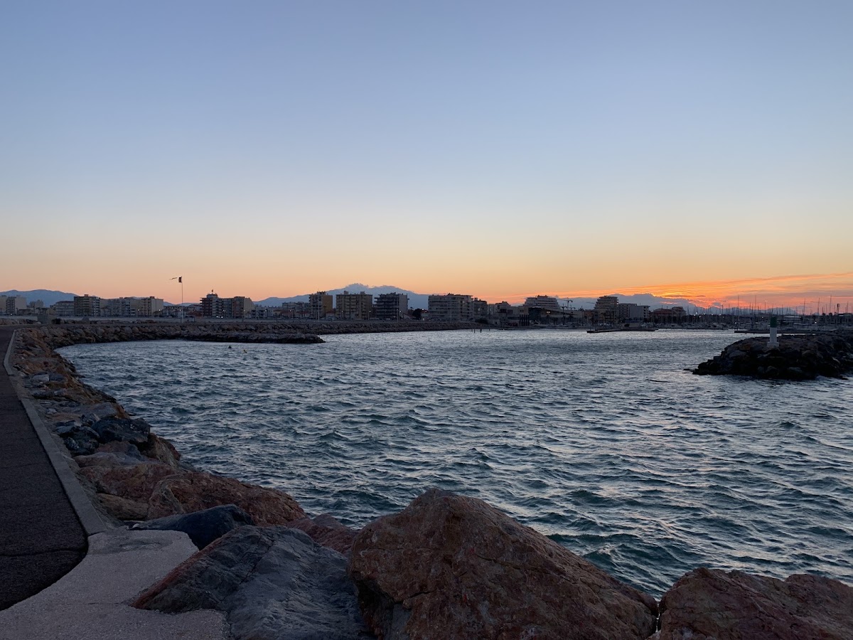 Feu du port de Canet-en-Roussillon