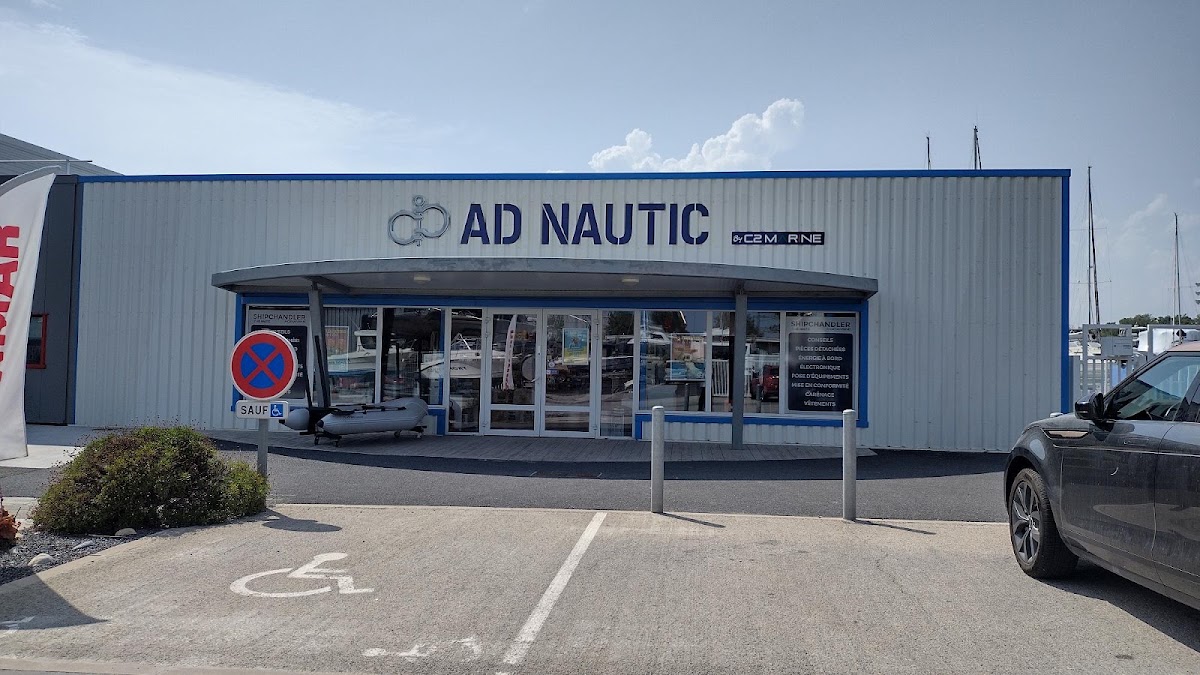 AD NAUTIC CANET by C2 MARINE