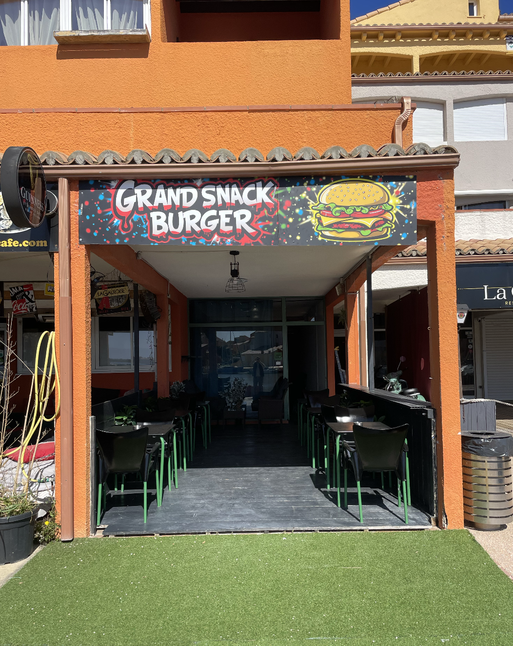 GrandSnackBurger