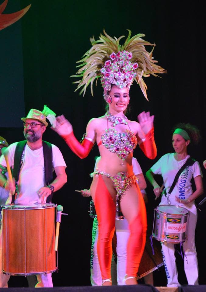 Revue Latino Cabaret Show itinérante  » Féerique, Exotique & Latine « 