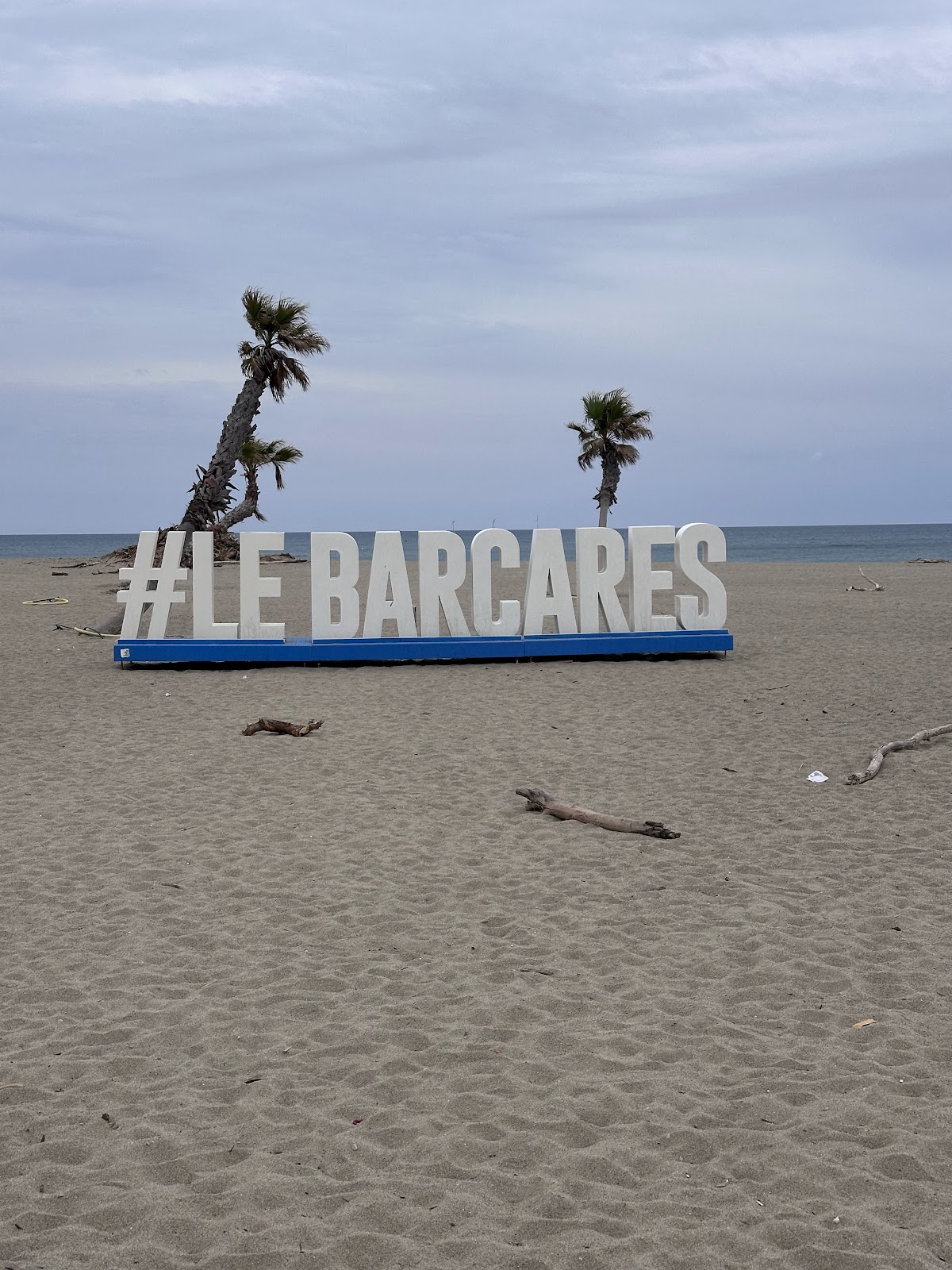 Plage de la cité du port