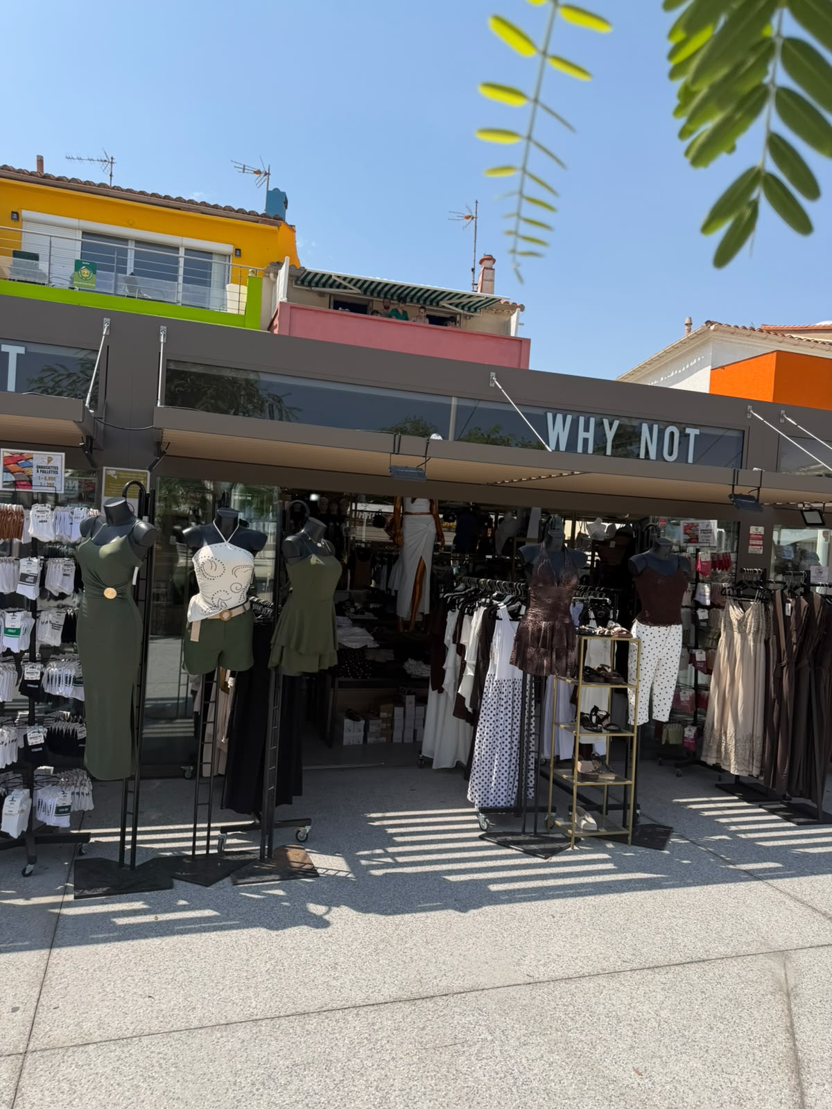 WHY NOT BOUTIQUES