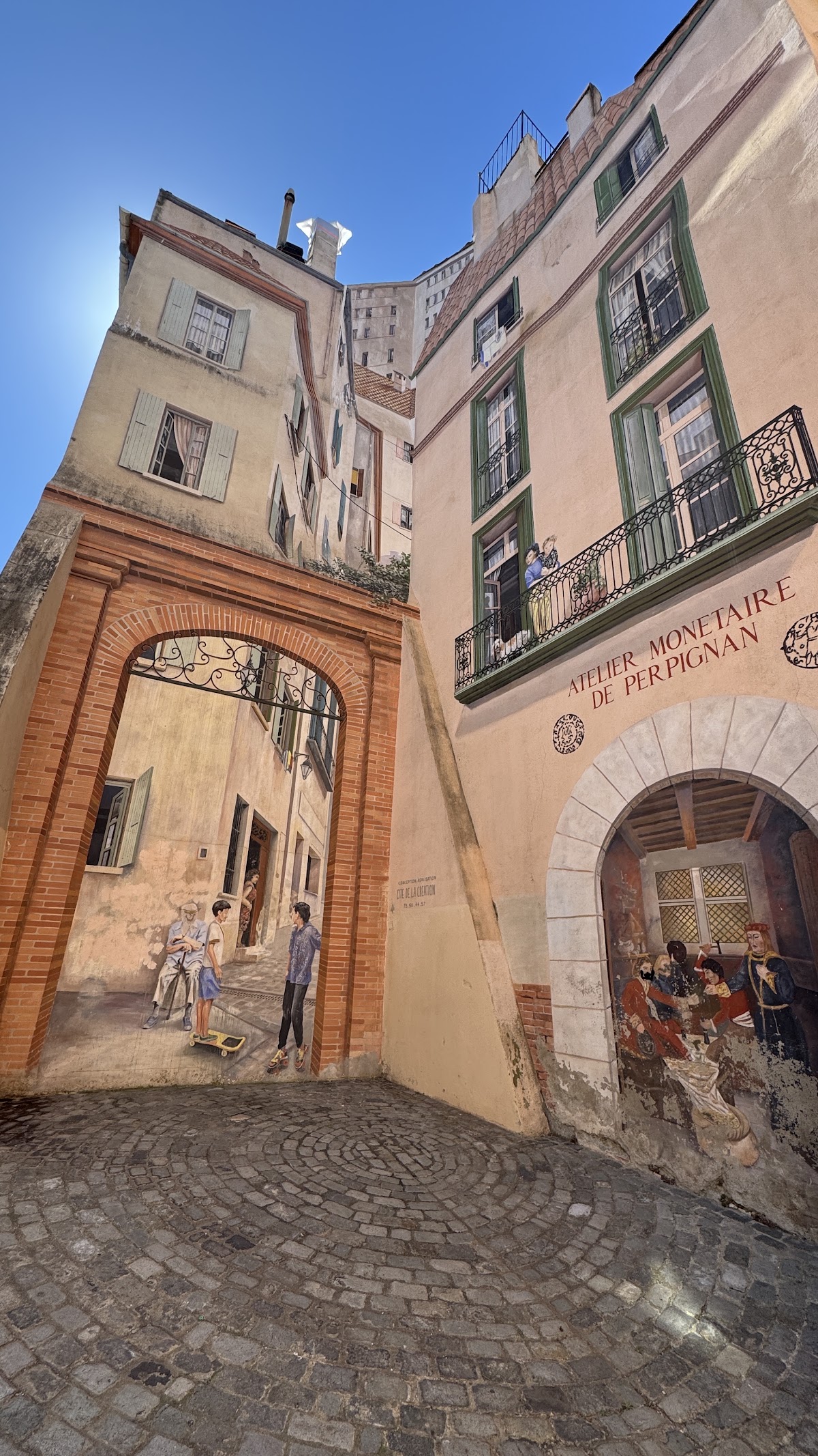 Fresque « Mur de la monnaie » de Cité Création