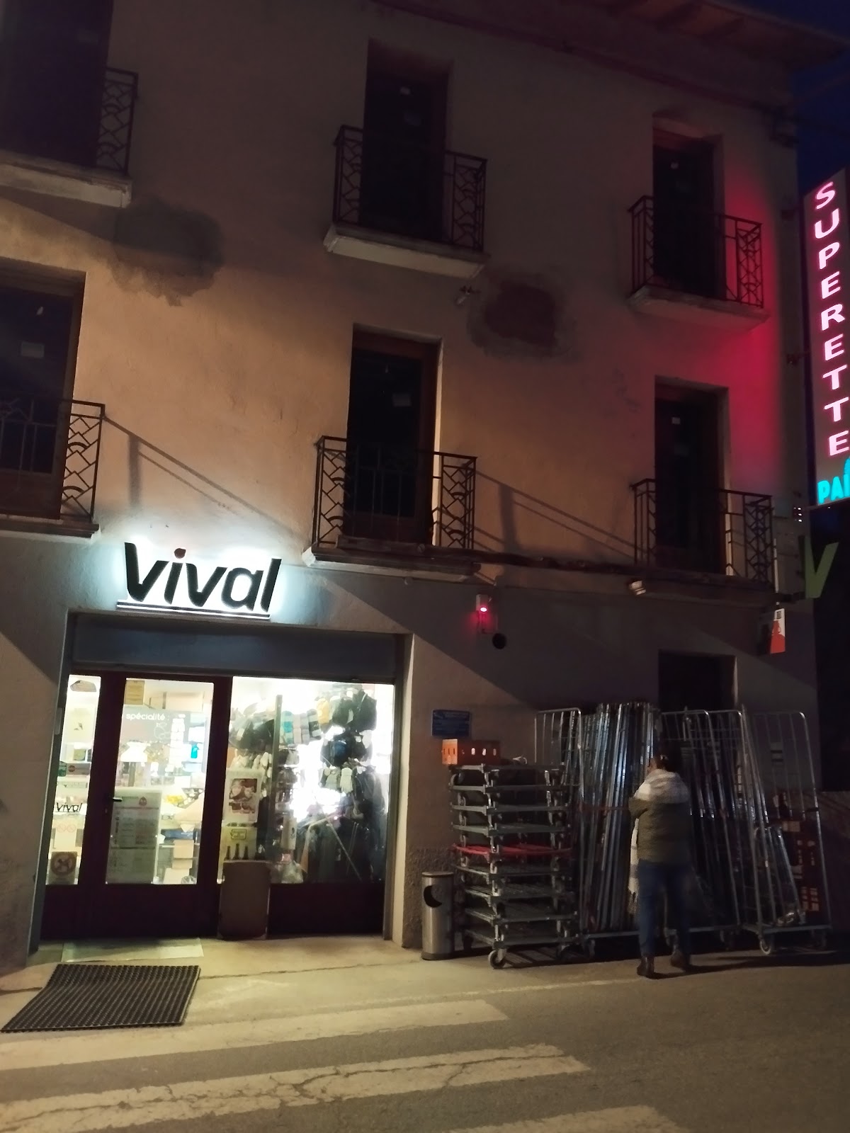 VIVAL