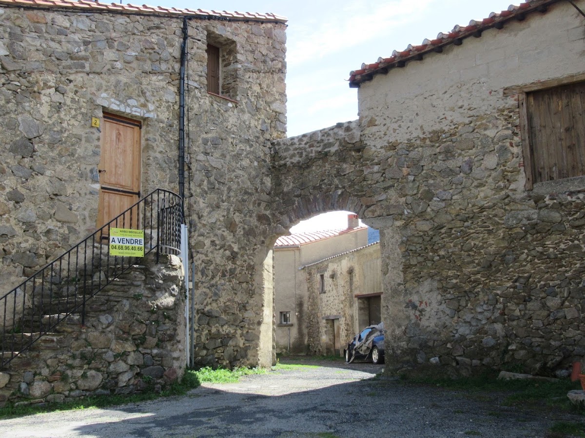 Porte El Plaçal