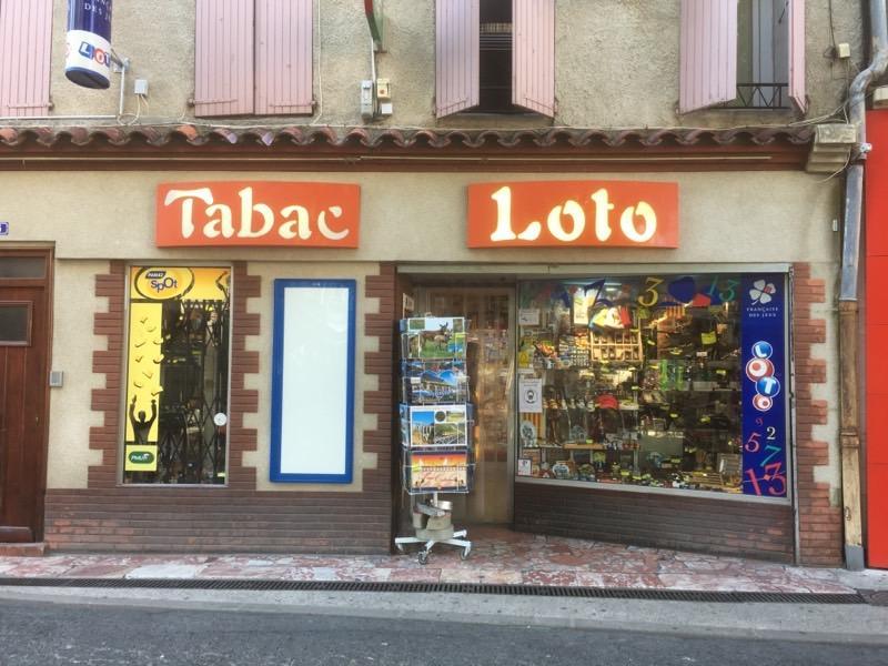 Le Tabac De La Place