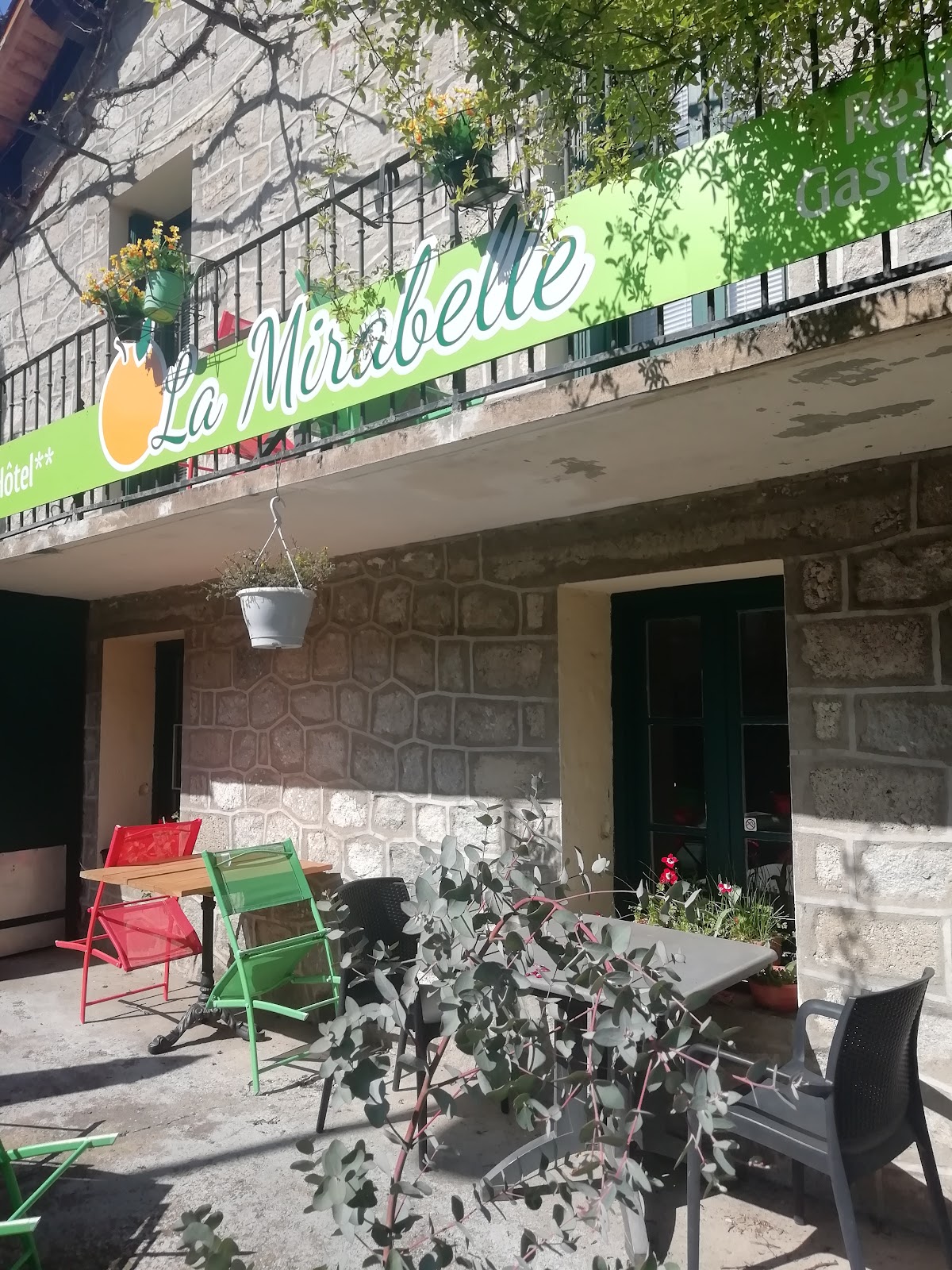 La Mirabelle-Casteil /Restaurant Gastronomique