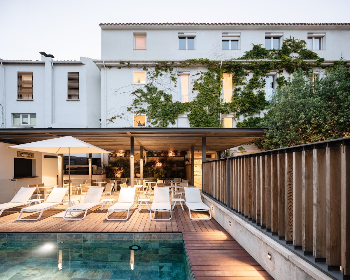 Les Elmes – Hôtel, Spa & Plage Privée
