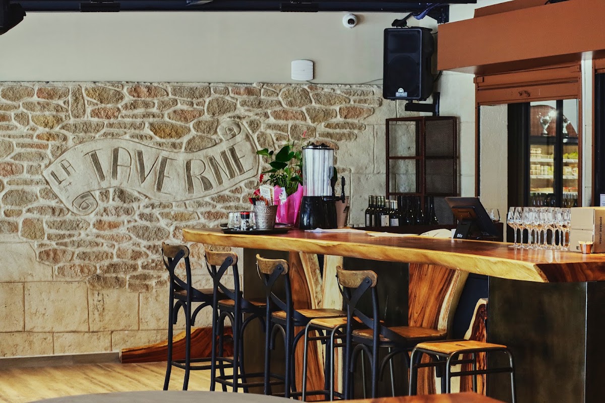 La Taverne Resto / Pub
