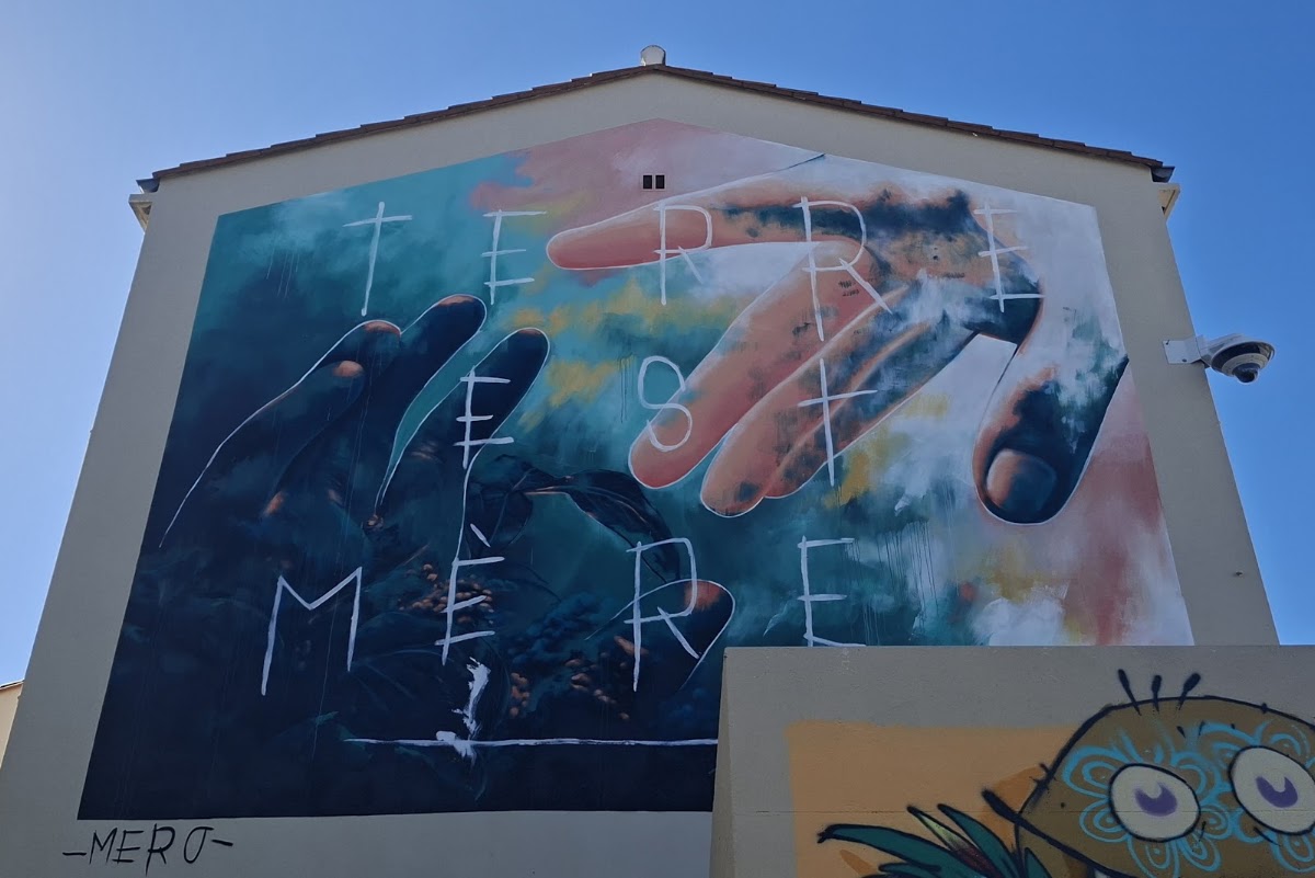 Mural « Terre est mère » by Méro