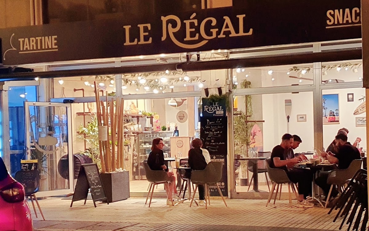 LE REGAL