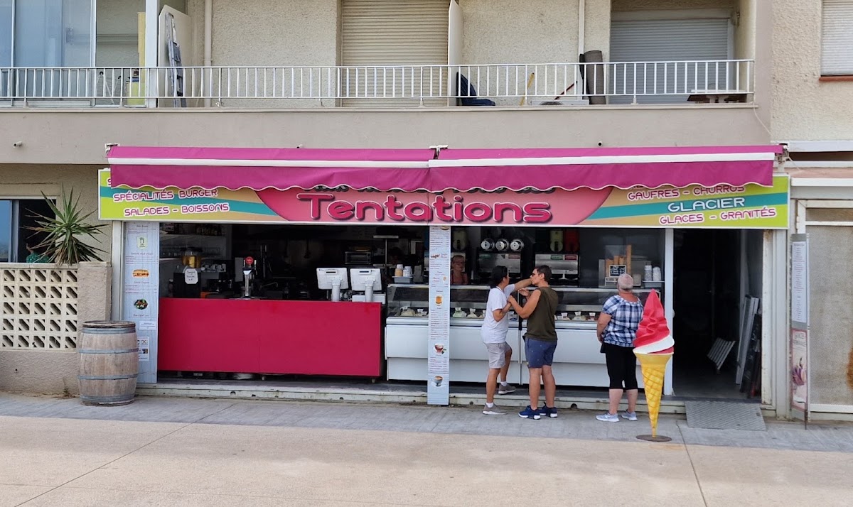 Les Tentations Club Café & Food