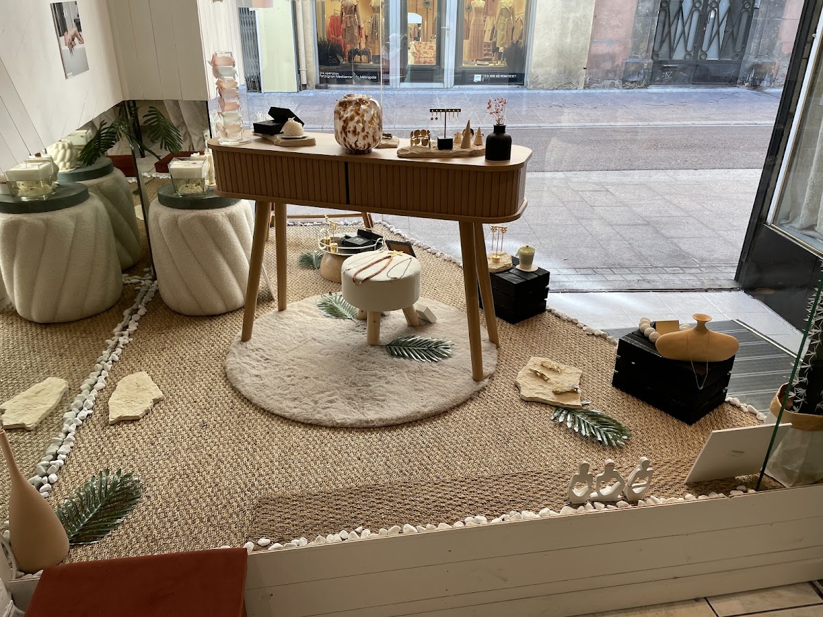 ATELIER MOUNTAIN