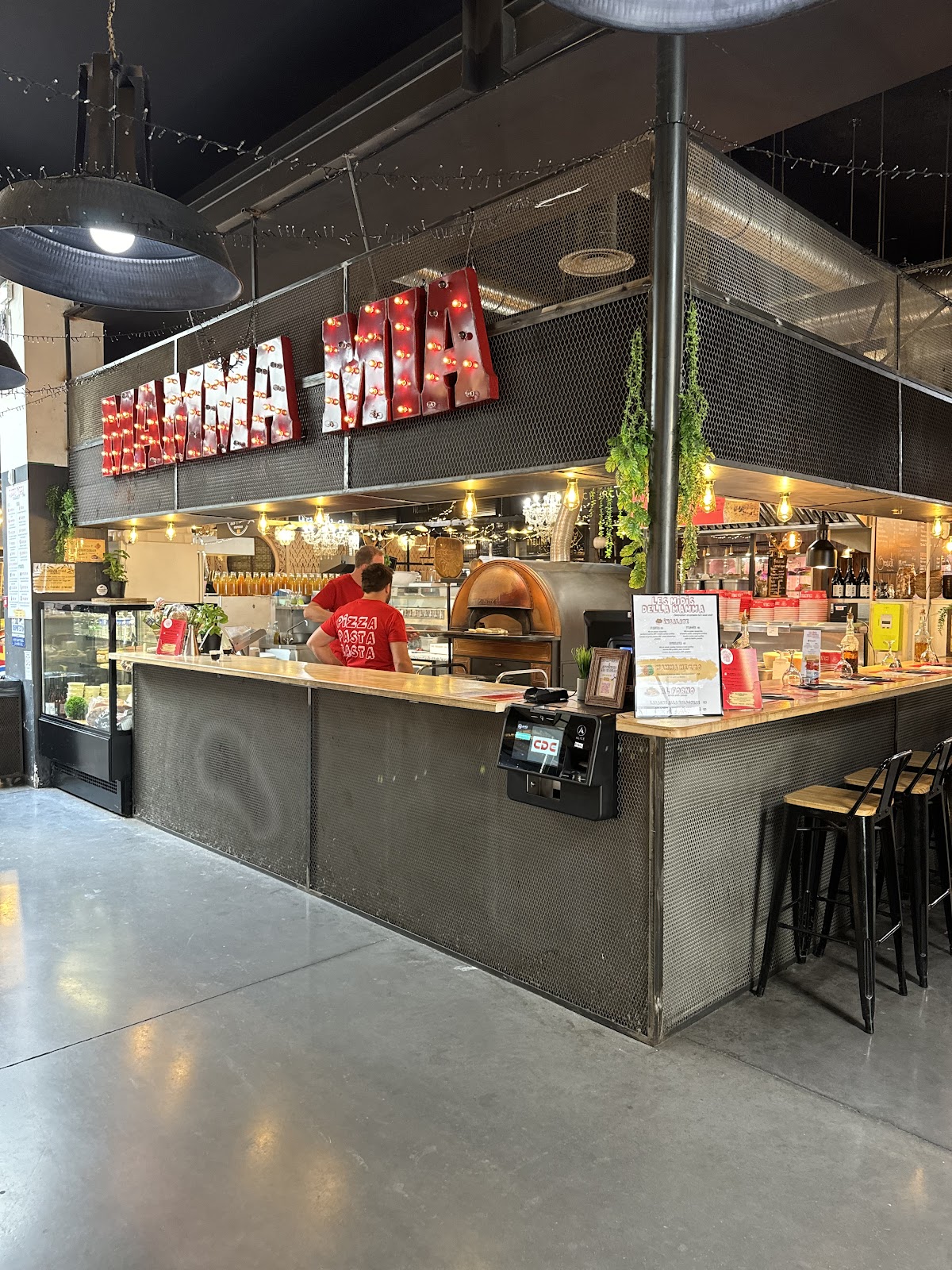 Mamma Mia / Pizzeria