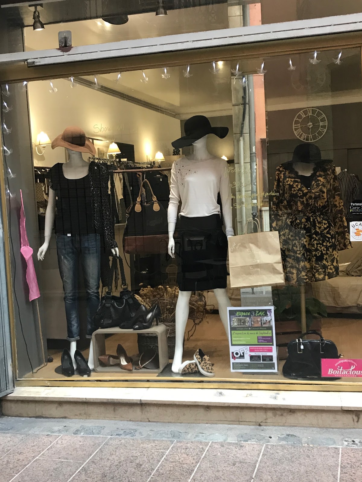 Showroom by Sam