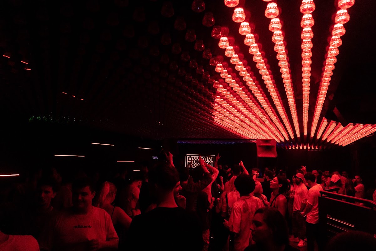 Boombar