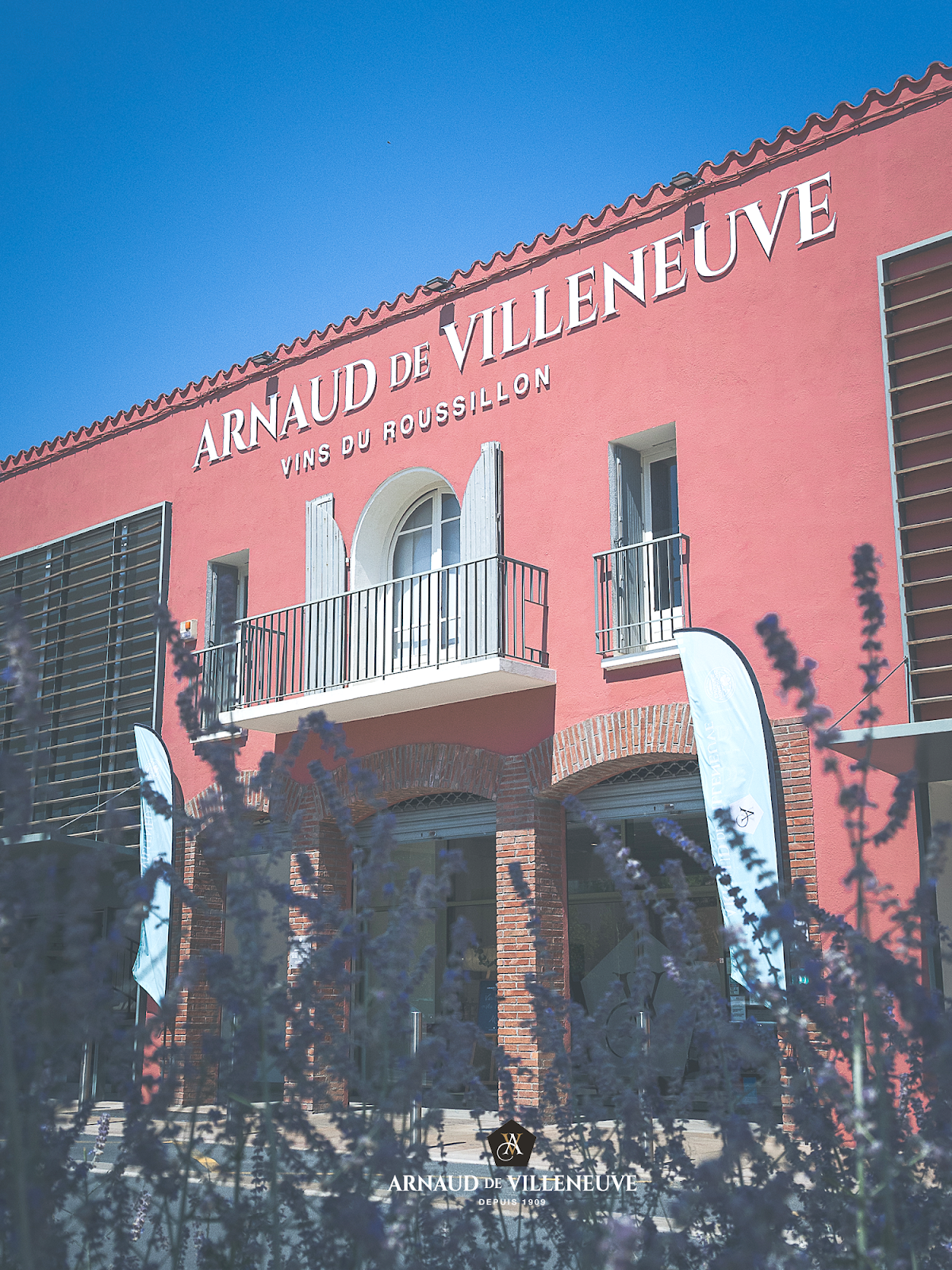 Cave Arnaud De Villeneuve – Tous les vins du Roussillon