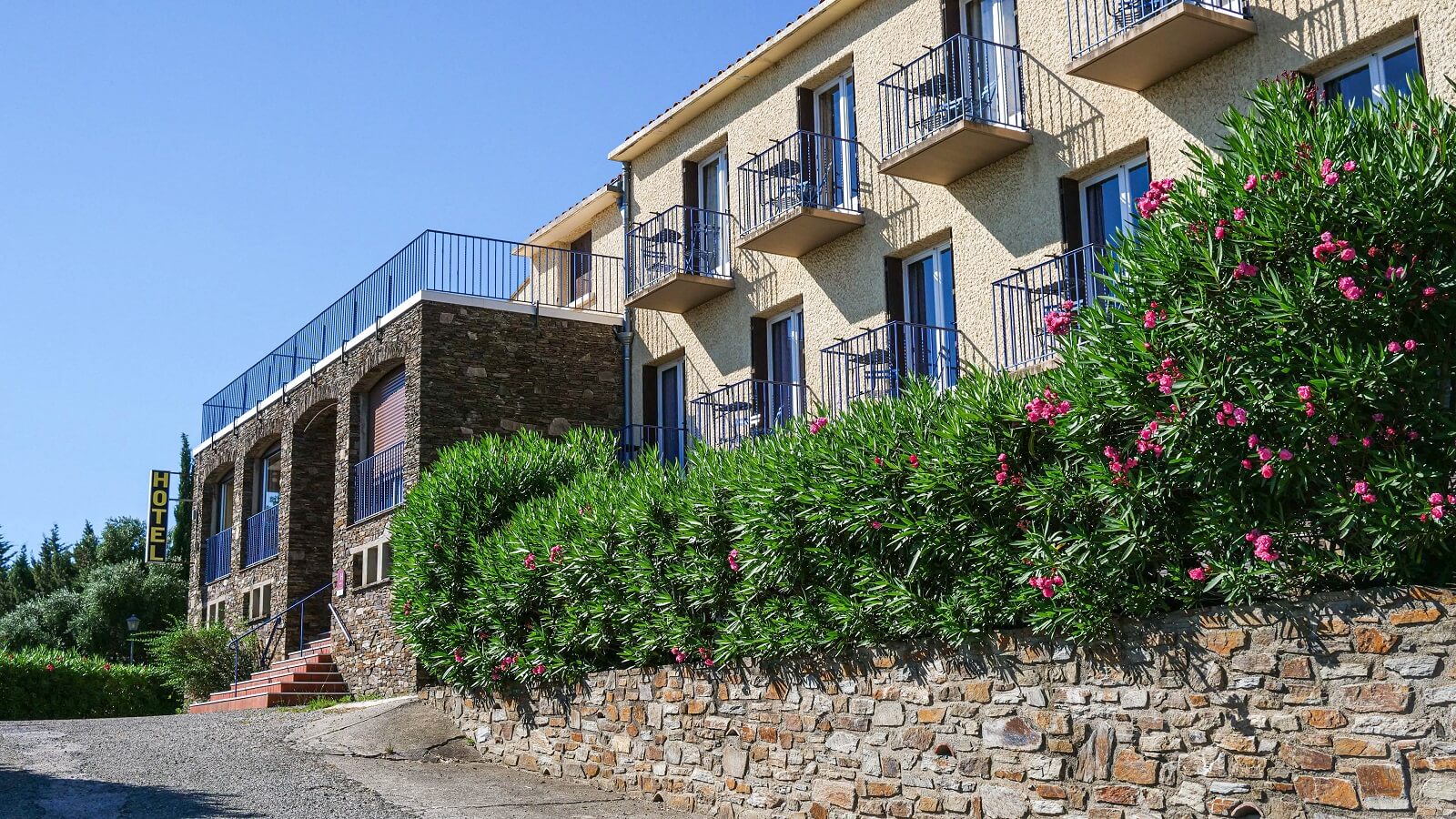Hotel Ambeille
